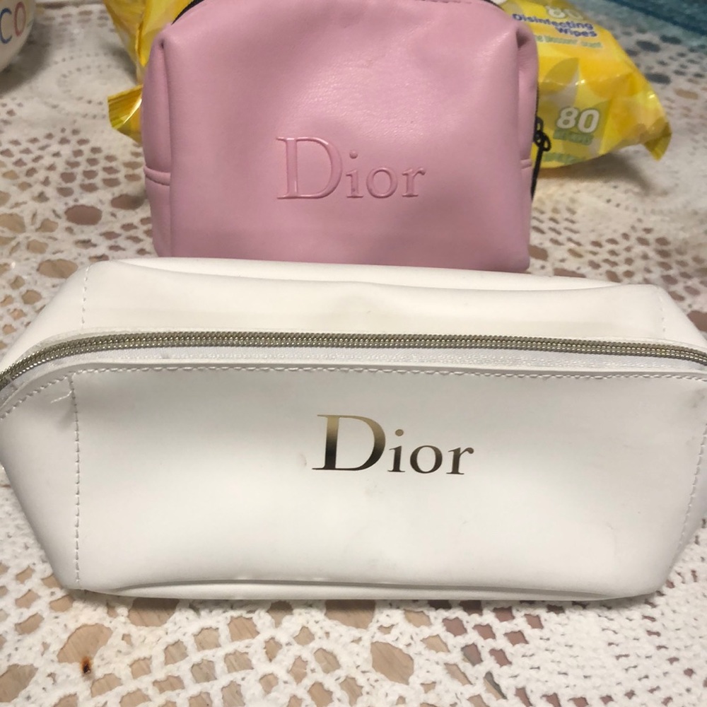 DIOR newSmall bag fir Make up/ earphones-iPhone - Picture 5 of 9